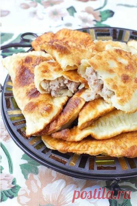 Сочные вкусные чебуреки
