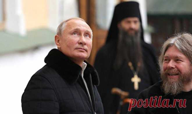 Что разглядели в частном визите Владимира Путина в Псково-Печерский монастырь