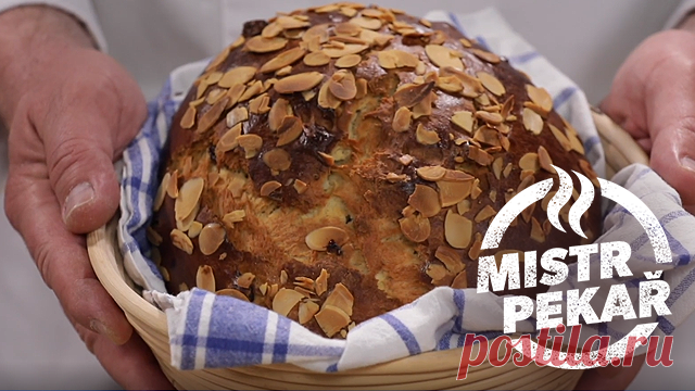 Velikonoční mazanec - MALL.TV VELIKONOČNÍ MAZANEC
Doba přípravy
cca 2 hod 45 min  (z toho 1 h 45 min zrání a kynutí)

Pečení: cca 45 min
Ingredience
230 g hladké mouky

100 g polohrubé mouky
