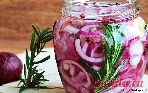 БЕCПОДОБНЫЙ МАРИНОВАННЫЙ ЛУК В БАНКЕ