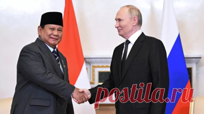 Песков назвал очень насыщенными отношения России и Индонезии. Пресс-секретарь российского лидера Дмитрий Песков назвал очень насыщенными отношения России и Индонезии. Читать далее