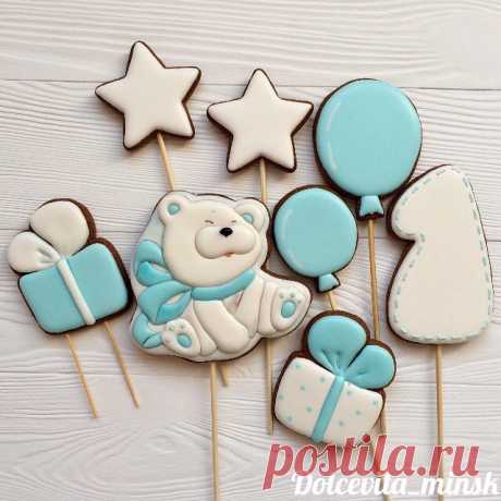 Нежнейшие Ми-Мишности для малыша на 1 годик!🎉🎁🍰🎈#пряникинаденьрождения #пряникинадвагода #пряникизвезды #пряникидетям #пряникисмультгероями #пряникидетям #пряникитопперынатортик #пряникинатортик #пряникидлямальчика #пряникинаденьрождения #пряникидлямальчика #пряникинаденьрождения #пряникисладкие #пряникиароматные #пряникимедовоимбирные #пряниксладкийподарок #пряникоригинальныйподарок ##пряникинапраздник #пряникинадетскийпраздник #пряникидетям #dolci #dolcevita #dolcevi...