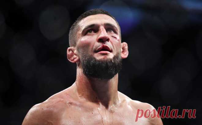Чимаев сломал челюсть экс-чемпиону UFC в победном бою. Роберт Уиттакер сдался после болевого приема Хамзата Чимаева, получив перелом челюсти. Чеченский боец заявил, что не собирался причинять сопернику такую травму