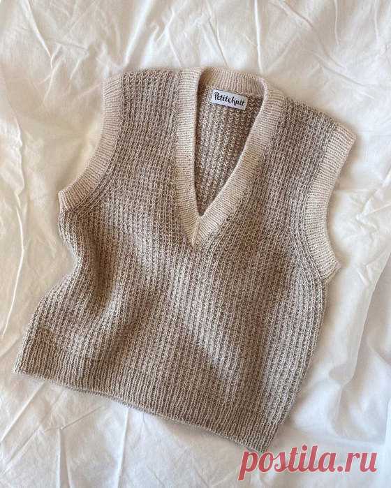 Friday Slipover V-neck от дизайнера PetiteKnit
