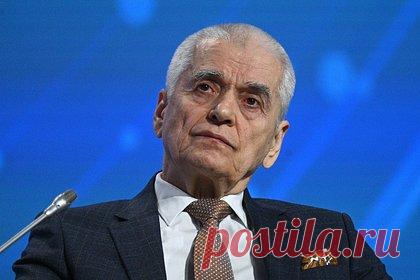 Онищенко заявил о выдохшемся COVID-19. COVID-19 выдохся, ситуация с ним в России контролируемая. Об этом заявил академик РАН, заместитель президента РАО Геннадий Онищенко, чьи слова приводит РИА Новости. Об этом он сообщил в ходе видеомоста «Биобезопасность стран ЕАЭС» в пресс-центре медиагруппы «Россия сегодня».