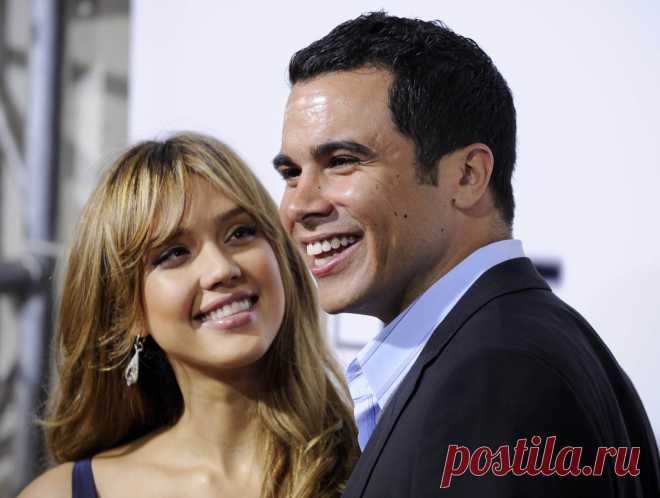 8 звёзд, которые связали судьбу со своими фанатами