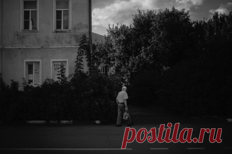 5 суровых истин этого мира.
Сегодня обойдемся без вступлений… Хорошие парни (почти) никогда не выигрывают. Звучит ужасно и полностью противоречит тому, чему учили с детства. Но реальность такова, что выживает не сильнейший и не умнейший. Выживает и преуспевает тот, кто быстрее всего приспосабливается или меняет мир под себя. Будь то бизнес или политика, ваша работа в любой сфере побеждает безжалостный […]
Читай пост далее на сайте. Жми ⏫ссылку выше