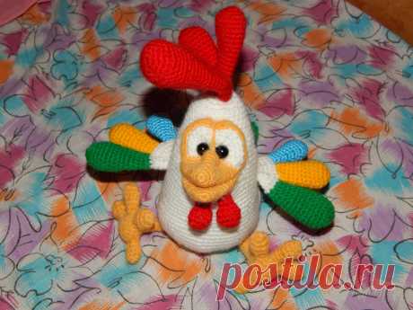 PDF Петушок. FREE amigurumi crochet pattern. Бесплатный мастер-класс, схема и описание для вязания амигуруми крючком. Игрушки своими руками! Петух, rooster, chicken, cockerel, gallo, polla, pau, galo, coq, hahn, लड़ाका, horoz, コック, kogut. #амигуруми #amigurumi #amigurumidoll #amigurumipattern #freepattern #freecrochetpatterns #crochetpattern #crochetdoll #crochettutorial #patternsforcrochet #вязание #вязаниекрючком #handmadedoll #рукоделие #ручнаяработа #pattern #tutorial #häkeln #amigurumis