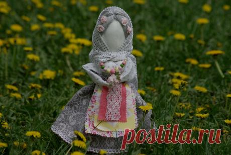 &quot;ДОБРОСЛАВА&quot;

#ILoveDolls
#IloveKuklaMotanka
#ILoveSlavicTradition
#ILovemyWork
#KuklaMotanka
#KuklaObereg
#SlavicTradition
#Творчество

Авторская работа: Объединение по интересам «В гостях у Куклы», руководители: Эрика ГРИЩЕНКО, Анна ТЫЧКО.