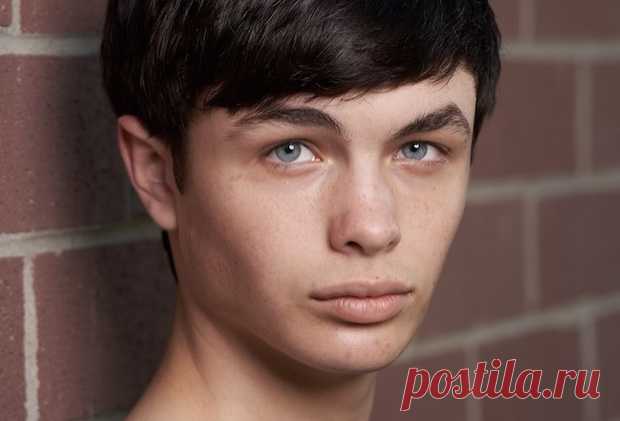 Логан Уильямс, 9 апреля, 2003
 • 2 апреля 2020