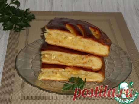 Пирог с капустой "Любимому учителю" – кулинарный рецепт