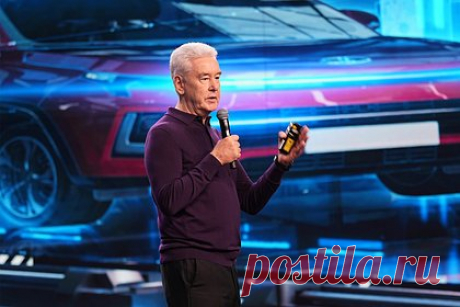 Собянин рассказал о новом транспортном каркасе Москвы. В Москве сформирован новый транспортный каркас. О его развитии рассказал глава города Сергей Собянин на деловой сессии Московского урбанистического форума (МУФ-2023) в Зарядье. Для создания нового транспортного каркаса в столице было построено множество новых дорог и объектов пассажирской транспортной инфраструктуры.