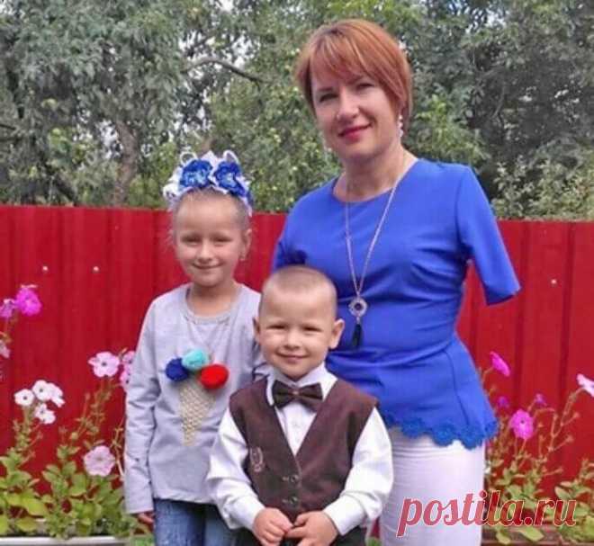 “Мама, а почему у тебя нет ручек?” Эта 35-летняя женщина не только прекрасная мама, но и профессиональная визажистка!