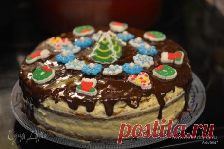 Маковый торт с вареной сгущенкой. Ингредиенты: сахарные кондитерские украшения, шоколадные капли, молоко сгущенное вареное | Официальный сайт кулинарных