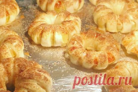 Яблоки запечённые в тесте: так быстро и вкусно вы еще не готовили!