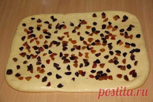 Хочу поделиться рецептом приготовления красивых, вкусных булочек с нежным и сладким кремом 