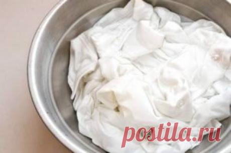 Эко-отбеливатель для вещей, который работает лучше любого магазинного продукта  
Белый цвет остается модным и актуальным во все времена. Белоснежные блузки добавляют женскому облику свежести, легкости и элегантности, белые сорочки преображают любого мужчину, придавая ему уверенн…