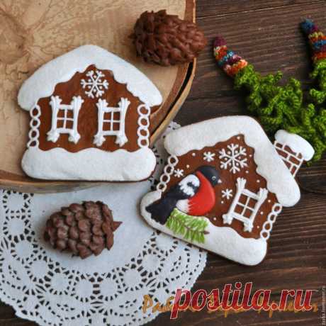 Купить Пряничный домик со снегирём на Новый год в интернет магазине на Ярмарке Мастеров