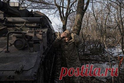 Украинские пленные рассказали о сознательной порче военной техники. Украинские военнослужащие портят вверенную им военную технику и оборудование, чтобы командование не перебрасывало их на передовую, сообщает РИА Новости, ссылаясь на добытые российскими силовиками рапорты и показания пленных. В частности, один связист испортил радиорелейную станцию связи.