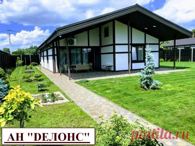 Продам новый коттедж  Украина, г. Харьков, р-н Большая Даниловка.
Есть варианты коттеджей:  S - 120 м2, 136 м2, 152 м2 без отделки:
1) 3 спальни по 16м2;
2) 2 санузла по 7м2;
3) Кухня студия 58м2 (французские окна);
4) + терраса 35м2;
5) + паркинг 30м2.
Газ, свет, вода, канализация - заведены. Участок – 10 сот..
Возможен вариант отделки от компании  
« DELONS GROUP » по эксклюзивному пакету.
Детали по тел. +38095000 – 7143, +38098203 – 8045.