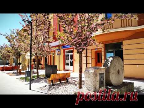 #Crikvenica Сумки и рюкзаки до 7 евра акция,город цветет ,народ на пляже