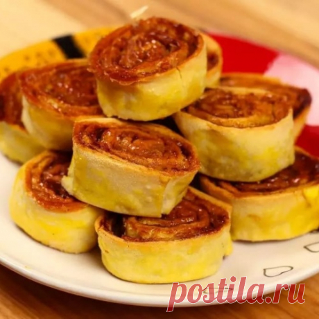 Мини-плюшки с корицей и яблоком. Вкуснейшая ароматная выпечка за считанные минуты!