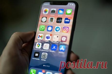 В WhatsApp появилась полезная функция конфиденциальности. В WhatsApp появилась новая полезная функция конфиденциальности. Эксперты сообщили, что в мессенджере появилась возможность блокировки звонков от нежелательных контактов — опция позволяет заглушать вызовы от неизвестных абонентов. При этом, как отмечают специалисты, подобные звонки отображаются в общем списке.