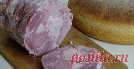 Самая лучшая домашняя ветчина — это сочетание нескольких видов мяса, благодаря чему она сочная и пикантная