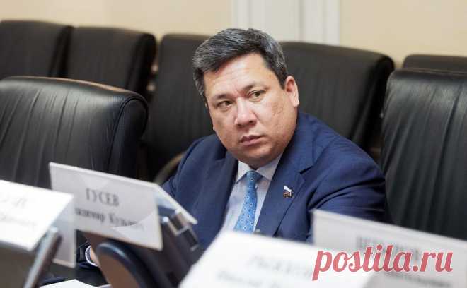 В Совфеде в ответ на идею Володина о конфискации напомнили о логике УК. Добавить дополнительное наказание в виде конфискации имущества в ряд статей Уголовного кодекса возможно, но при этом не должна нарушиться логика его построения, считает сенатор Владимир Полетаев