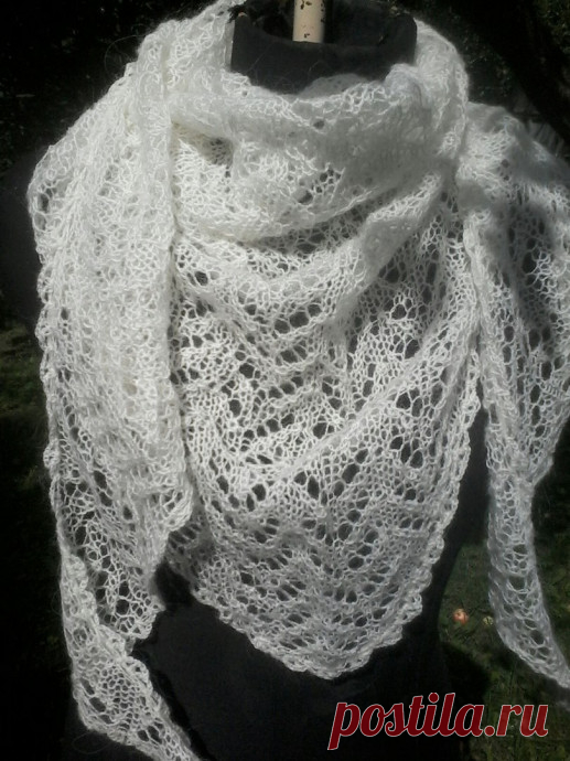 Ажурный бактус из ангоры