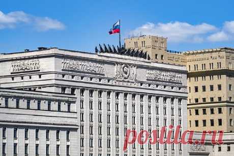 Минобороны заявило о подготовке западными СМИ провокации в Запорожье. Французские журналисты прибыли в населенный пункт Гуляйполе для подготовки возможной съемки с провокационным материалом о российских военнослужащих. Об этом предупредил в воскресенье, 16 апреля, представитель Минобороны, начальник пресс-центра группировки войск «Восток» Александр Гордеев.