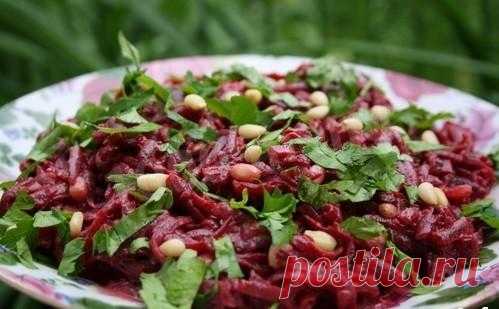 Свекольно ореховый салат рецепт с фото пошагово - 1000.menu