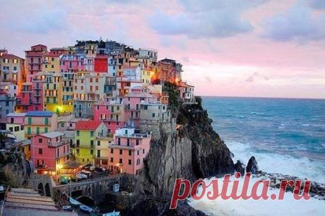 Город Манарола Италия