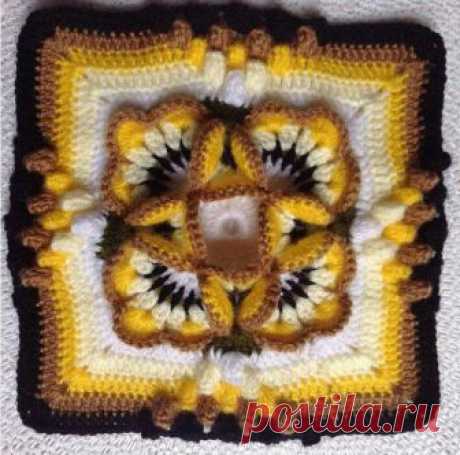 Замечательный квадратный мотив