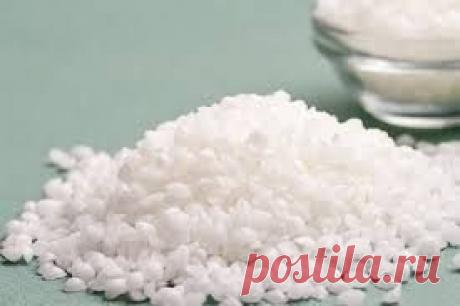 Эмульгатор CRYSTAL CREAM INCI: Sucrose Polystearate (and) Cetearyl Alcohol (and) Olea Europaea (Olive) Oil UnsaponifiablesВнешний вид: белые пластинкиРастворимость: в маслах Режим ввода: в масляную фазу или способом «one pot method» Температура плавления: 55°C - 65°CДозировки: для всех типов