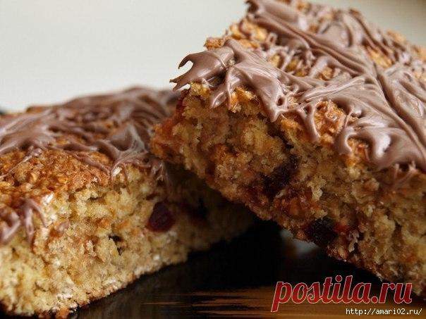 Печенье с овсяными хлопьями.