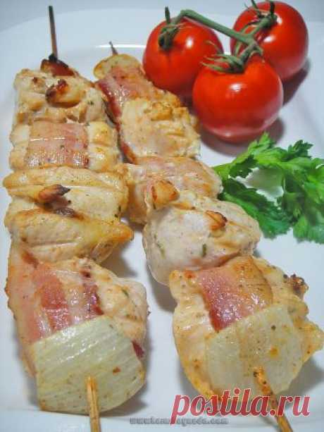 Хорошая еда: Куриный шашлык с беконом