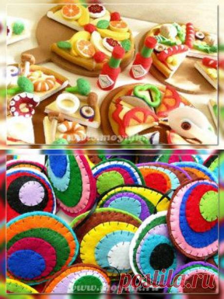 Виды фетра. Какой фетр лучше?
В статье подробно рассматриваются все наиболее распространенные на сегодняшний день виды фетра. Корейский, китайский, российский. Каждый из видов проанализирован на ряд показателей, которые стоит учитывать при выборе и покупке этого материала как для изготовления детских игрушек, так и для изготовления предметов одежды и аксессуаров.

Отличная статья!! Рекомендую к прочтению!