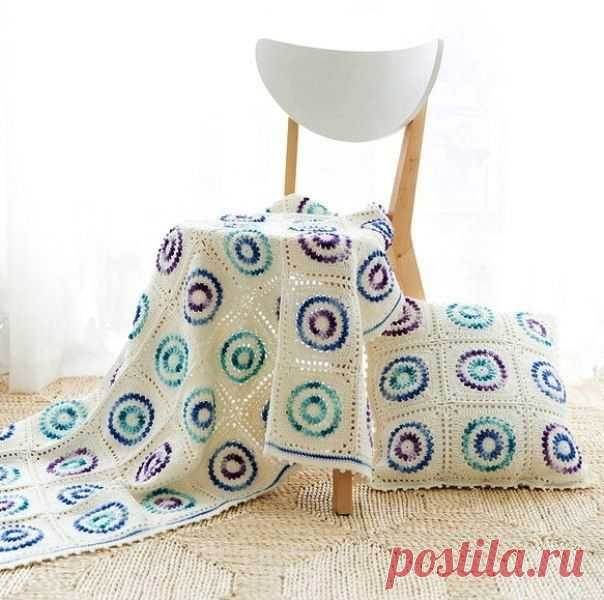 Плед из мотивов крючком