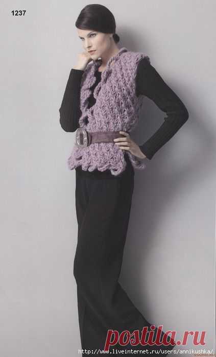 Безрукавка из Gedifra.