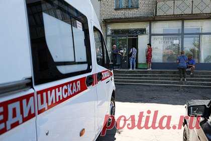 Минобороны заявило о рисках распространения лихорадки Западного Нила. Подтопление в Херсонской области может привести к формированию очагов заболеваний, распространяемых комарами, в том числе — к рискам распространения лихорадки Западного Нила. Об этом заявил начальник Войск радиационной, химической и биологической защиты (РХБЗ) Вооруженных сил России генерал-лейтенант Игорь Кириллов.