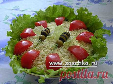 Салат с &quot;пчелками&quot; на лужайке | рецепты на Saechka.Ru