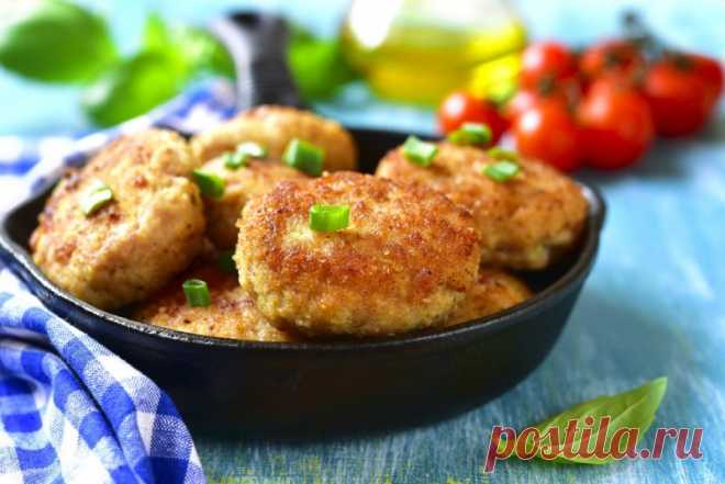Овсяные котлеты - На Кухне Овсянка – очень полезный и питательный продукт, содержащий большое количество витаминов, микроэлементов и клетчатки. Из овсянки и овсяных хлопьев готовят много разных блюд. Предлагаем вам пошаговый рецепт приготовления...