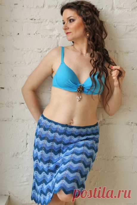 Юбка летняя вязаная крючком пляжная юбка ручная работа
 © https://www.livemaster.ru/item/26832077-odezhda-yubka-letnyaya-vyazanaya-kryuchkom-plyazhnaya-yubka-r