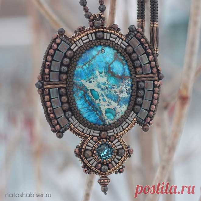 NatashaBiser - украшения из бисера и камней: Кулоны. уличные фото | Bead