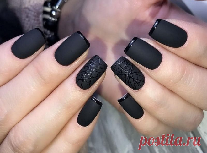 Чёрный френч на миндальной форме ногтей: дизайн, декор