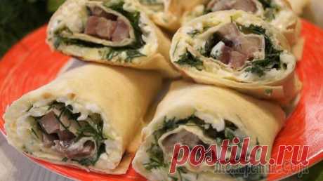 Быстрая походная ЗАКУСКА в лаваше. Вкусно, Просто и Недорого! Получается закуска сочная, очень вкусная и недорогая. Подойдет не только в качестве закуски на пикник, но и в качестве закуски на праздник. Готовится за считанные минуты. Обязательно понравится не тол...