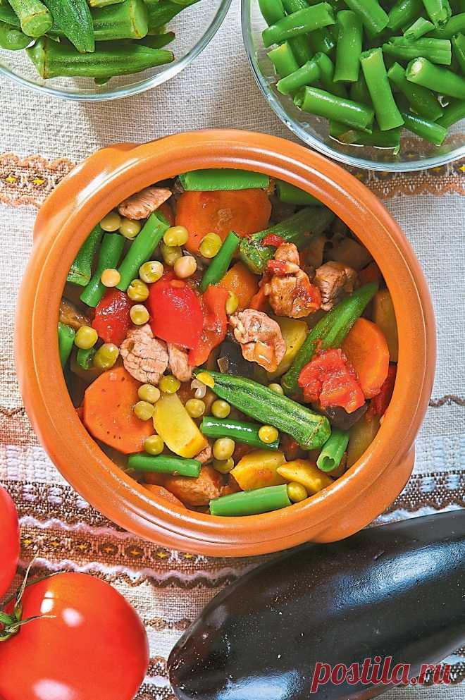 Гювеч со свининой и овощами