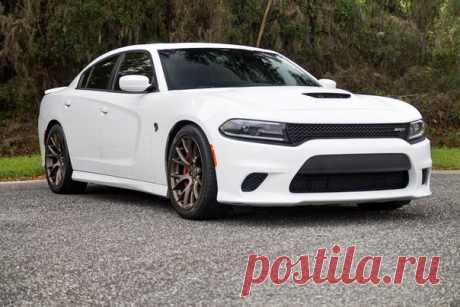 2015 Dodge Charger Hellcat / Только машины