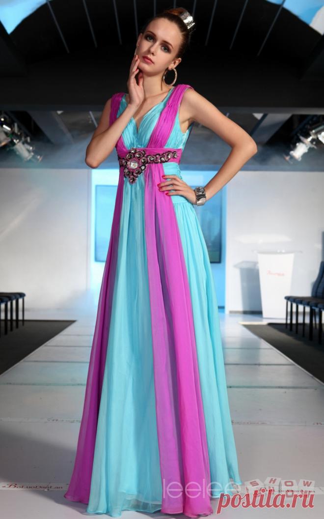 цвет фуксия в комбинированном платье: 20 тыс изображений найдено в Яндекс.Картинках